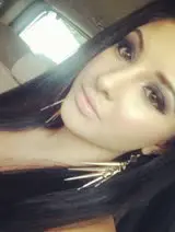 Chatter avec audrey30_30 et des femmes célibataires vers Rennes