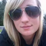 Chat with evelyna_19