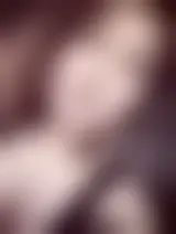 Chatter avec lorenne80 et des femmes célibataires vers Luxembourg