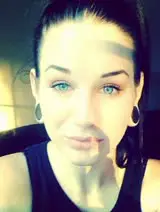 Chat with myriam25_25 and singles women in Daly City