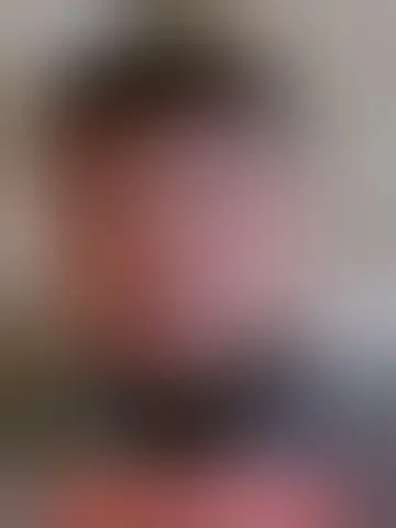 Chatter avec allensaulnois et des hommes célibataires vers Paris 01 Louvre