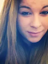 Chatter avec flora29 et des femmes célibataires vers Dampremy