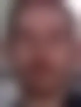 Chatter avec guenole29390 et des hommes célibataires vers Langueux