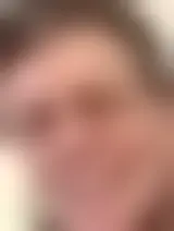 Chatter avec janot8558_35 et des hommes célibataires vers Battant