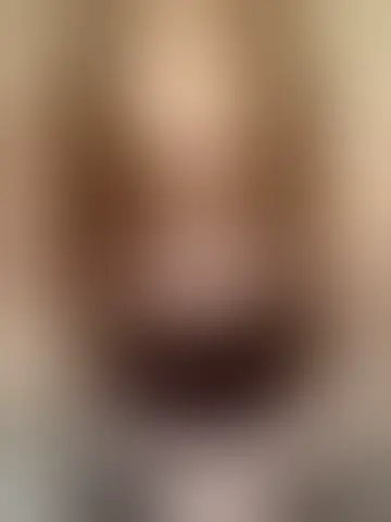 Discutez avec lilyblack2_22 et des femmes célibataires vers Paris 02 Bourse