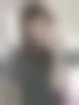 Chatter avec mareline_25 et des femmes célibataires vers Grand Vaux
