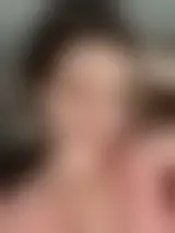 Chatter avec melissa0993 et des femmes célibataires vers Moulins