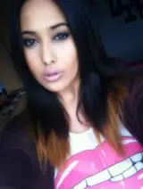 Chatter avec miriamdurand_34 et des femmes célibataires vers Bordeaux