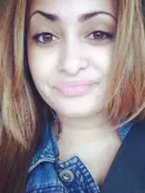 Chatter avec misstralala_25 et des femmes célibataires vers Prévessin-Moëns