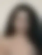 Chatter avec nadia_ahmed92500 et des femmes célibataires vers Rueil-Malmaison