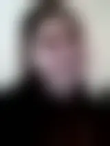 Chatter avec nina3_24 et des femmes célibataires vers Battant