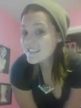 Chatter avec renata_23 et des femmes célibataires vers Strasbourg