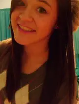 Chatter avec vicky_19 et des femmes célibataires vers Gex